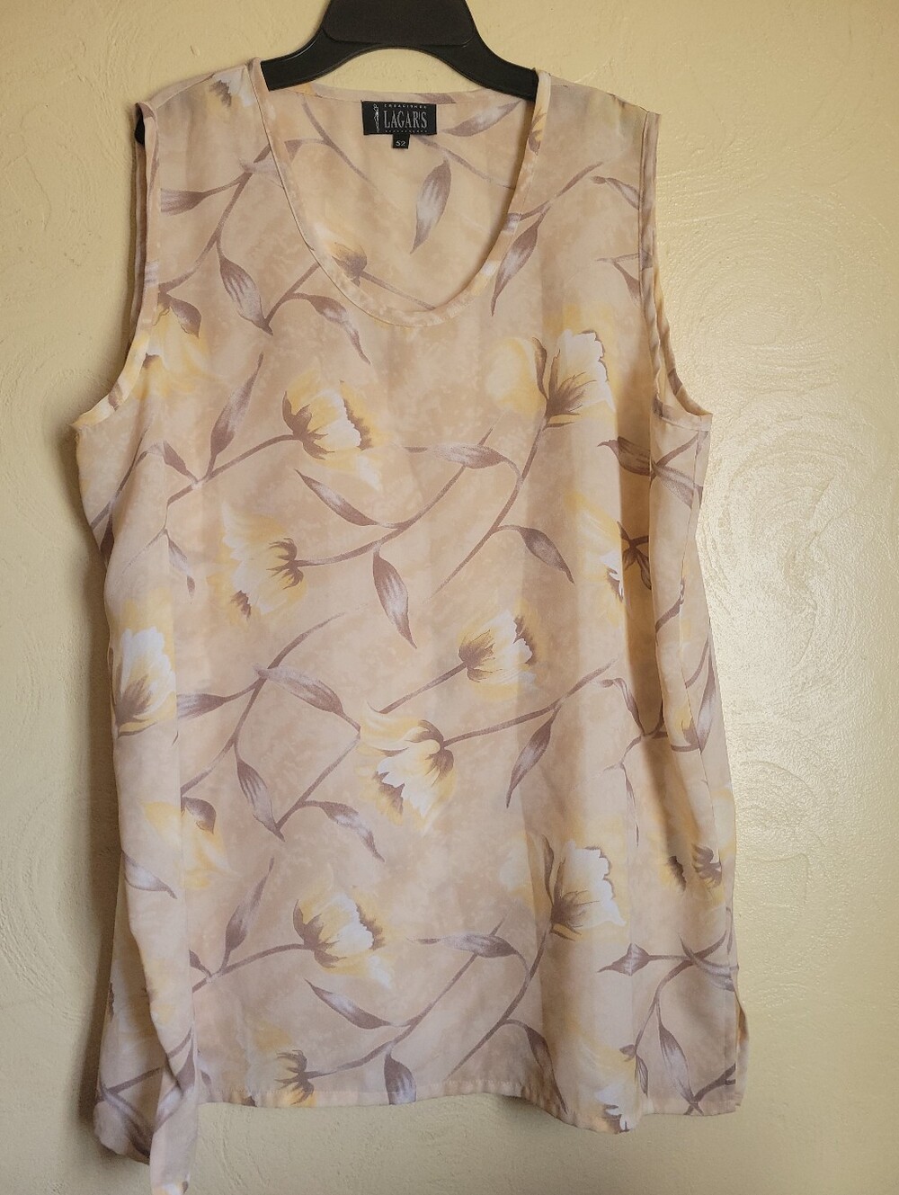 Creaciones Lagar's Blouse